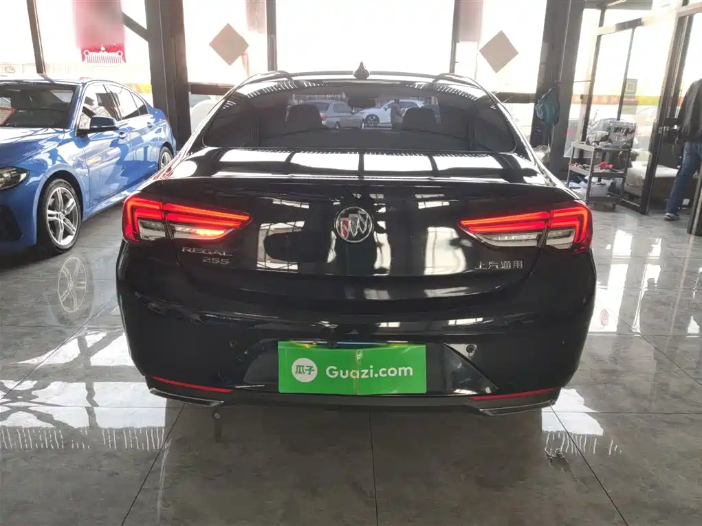 Regal 552 T Luxury