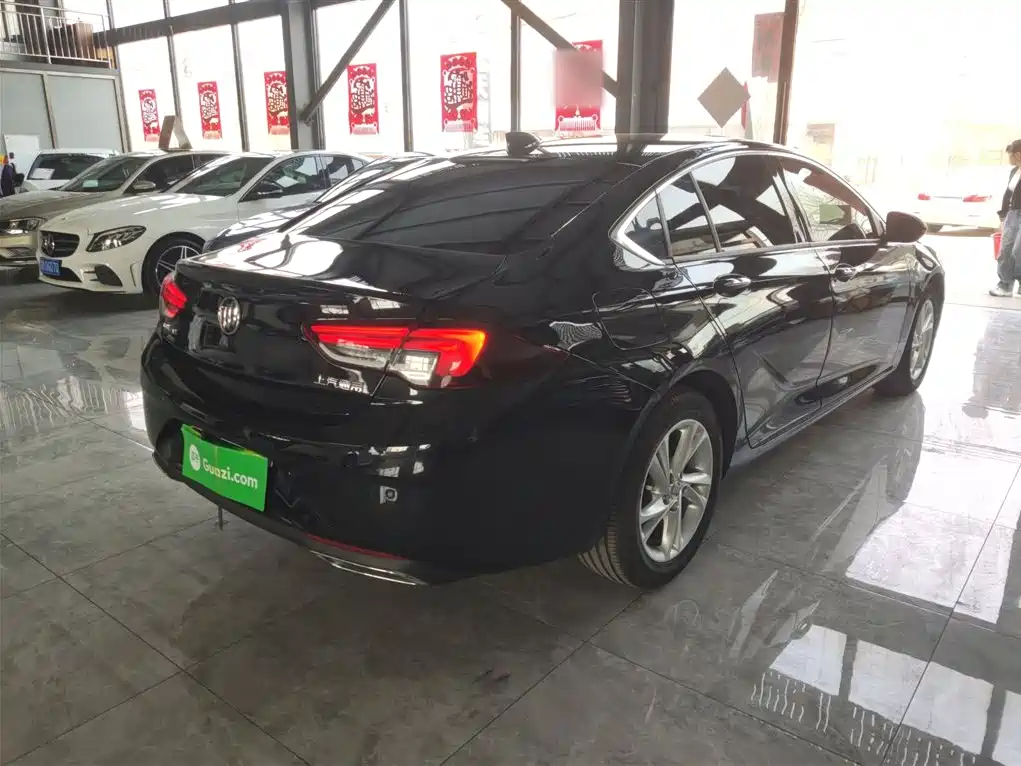 Regal 552 T Luxury