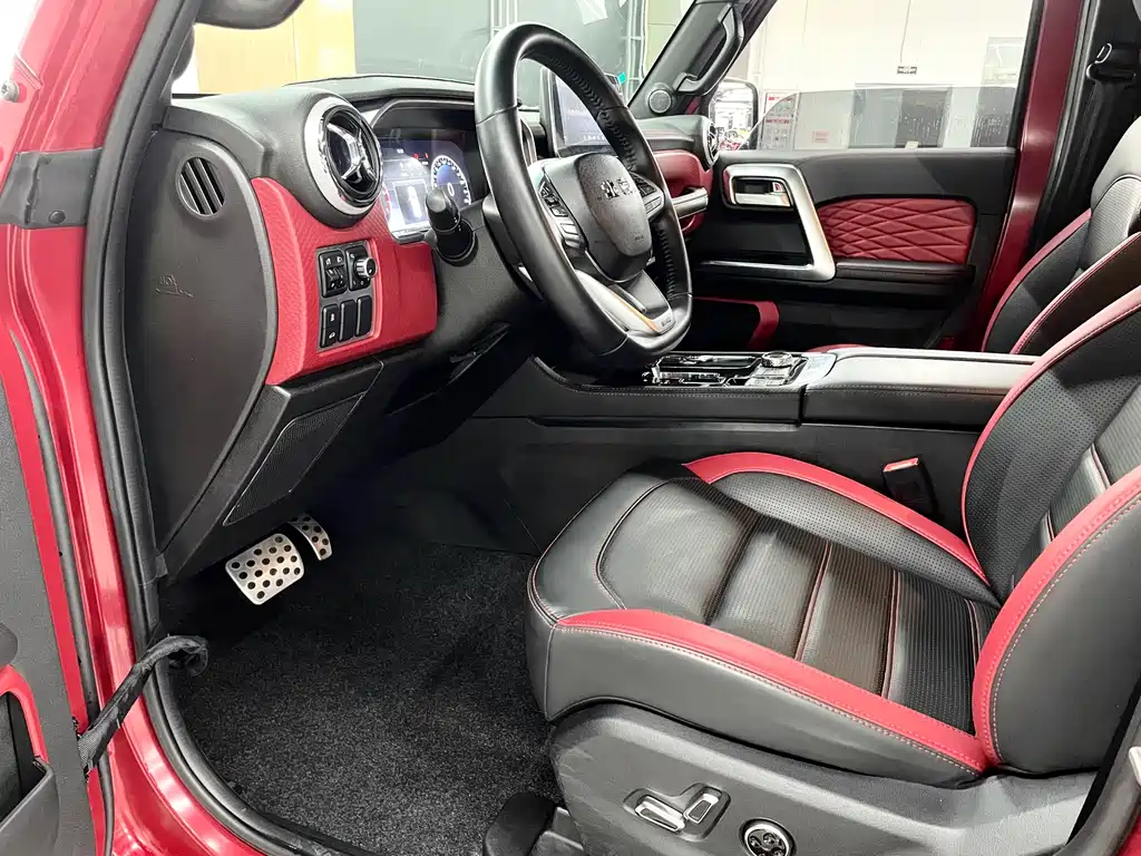 BAIC BJ40 2.3 T Auto 4 WD Blade Hero Supreme