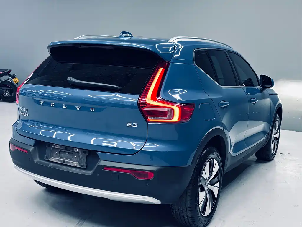 Volvo XC40 B3 Smart Vision Luxury