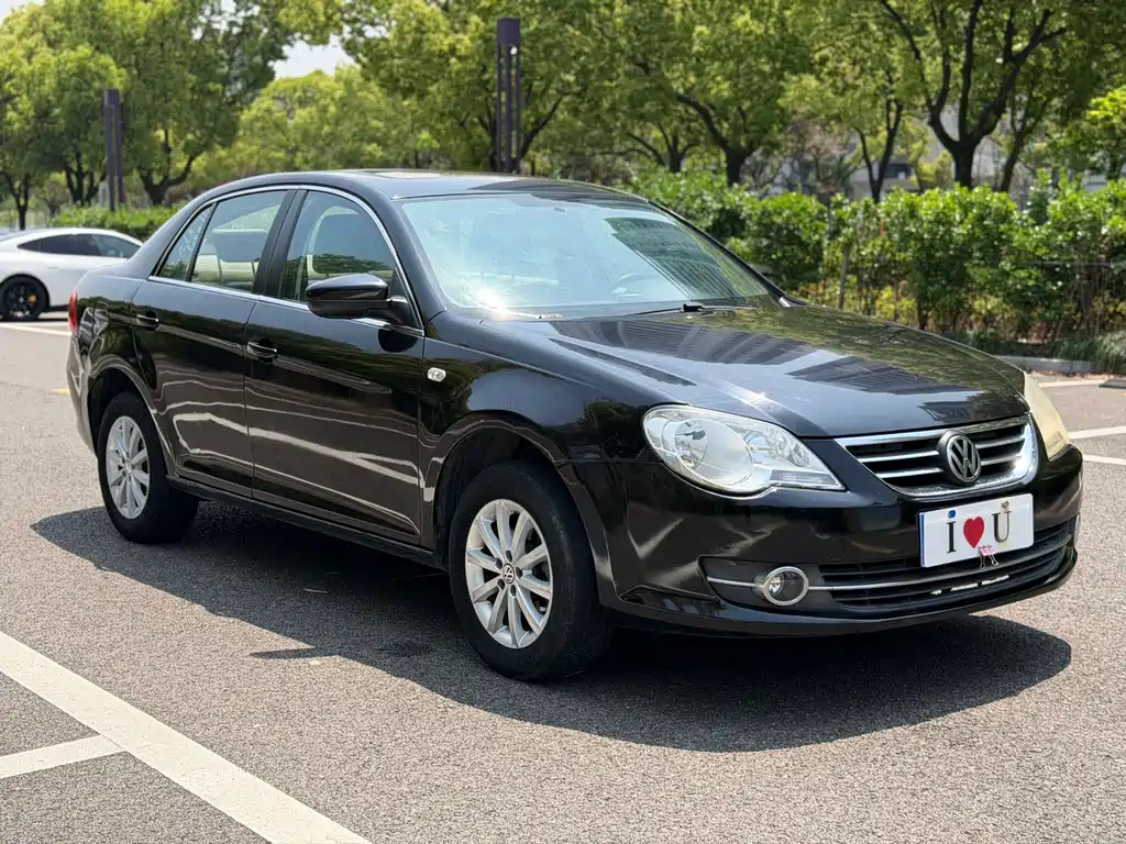 Bora 1.6 L Auto Comfort