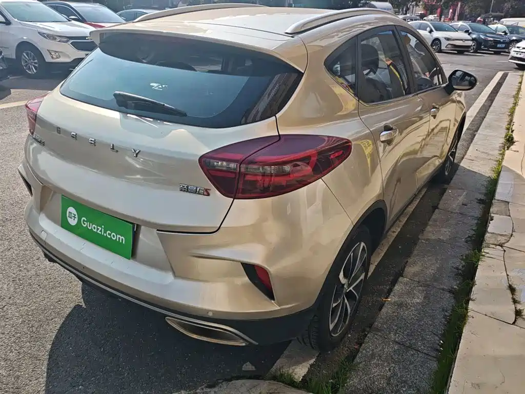 Emgrand GS 1.4 T CVT Elegant