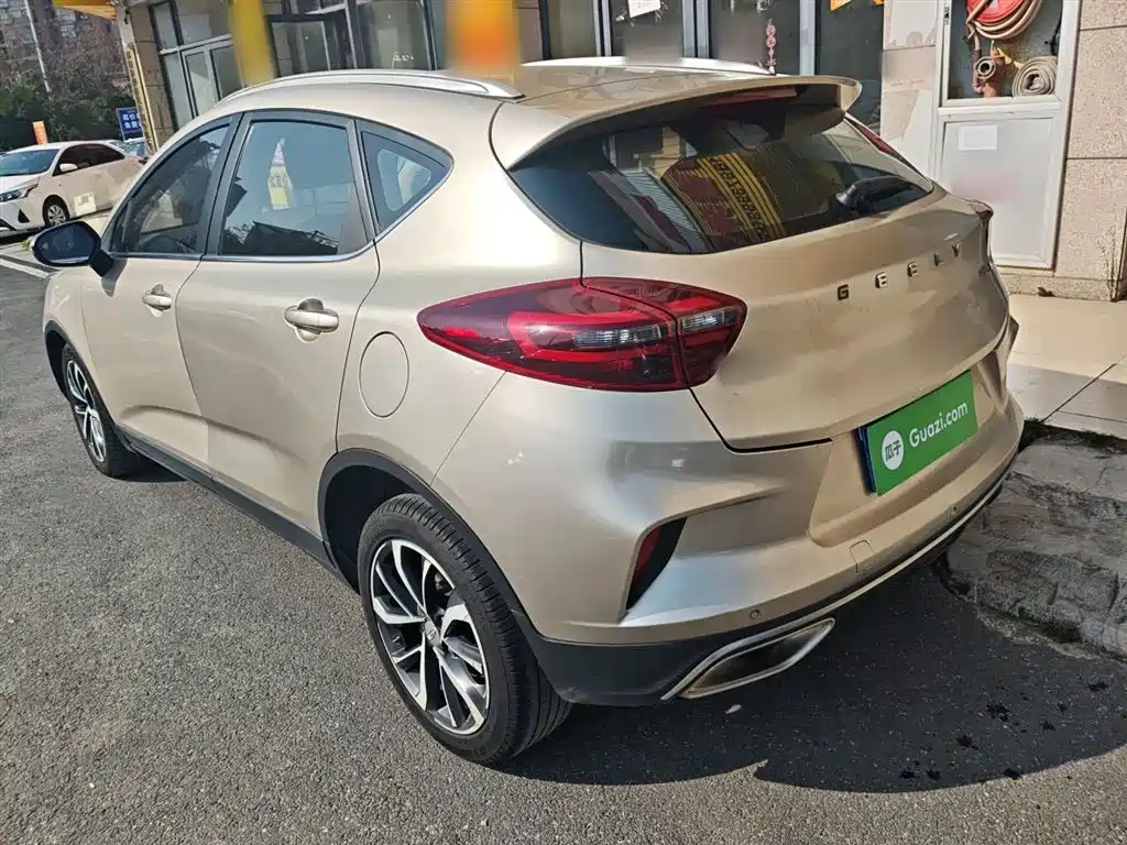Emgrand GS 1.4 T CVT Elegant