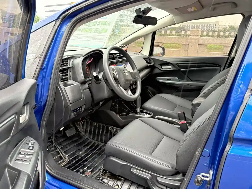 Fit 1.5 L LX CVT Comfort