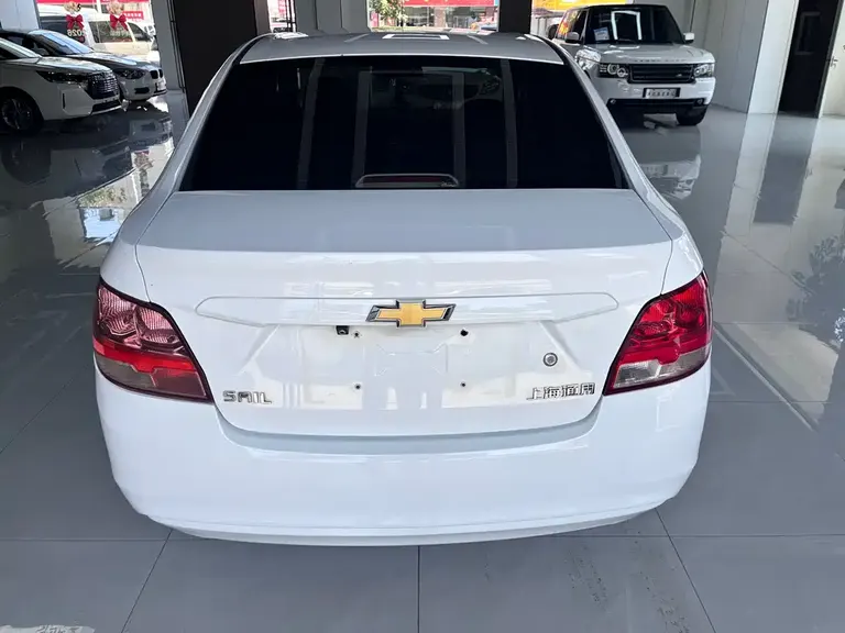 Chevrolet Sail Sail 3 1.3 L Manual Ideal