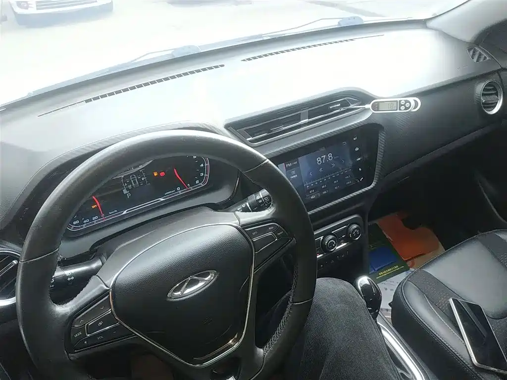 Tiggo 3 x 1.5 L Auto Elite