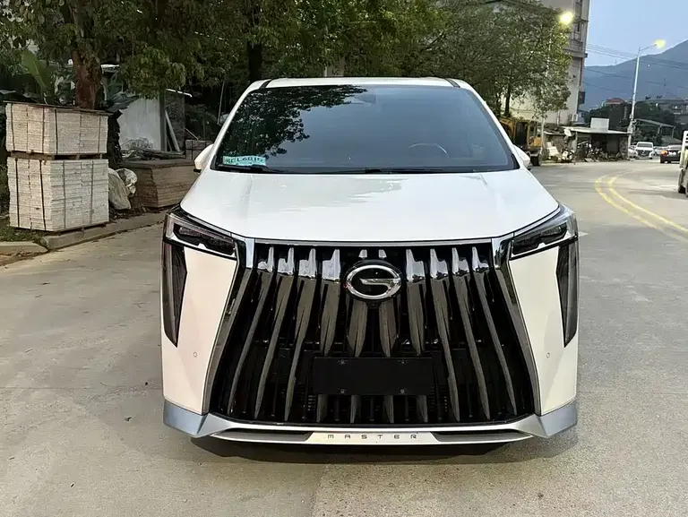 GAC Trumpchi M8 Grandmaster Series 400 T Flagship