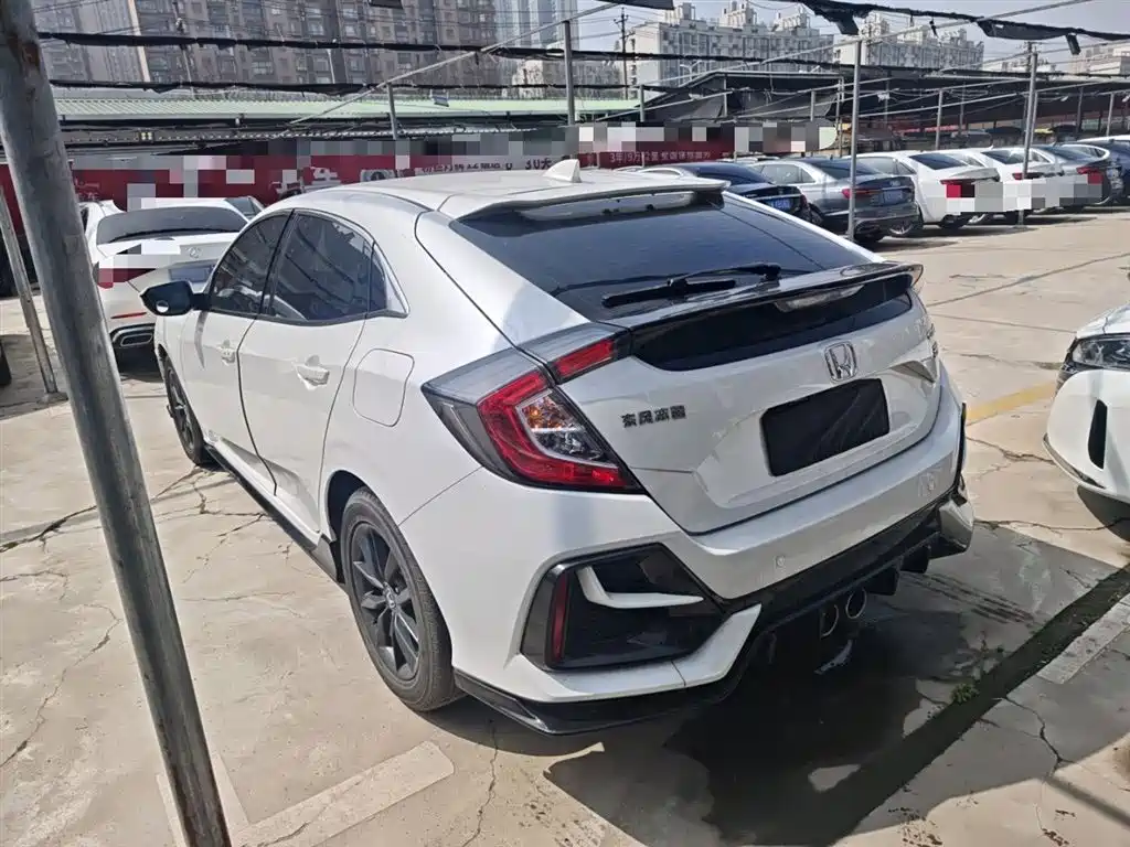 Civic HATCHBACK 220 TURBO CVT New Sharp Control