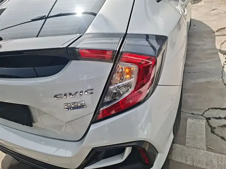 Honda Civic HATCHBACK 220 TURBO CVT New Sharp Control