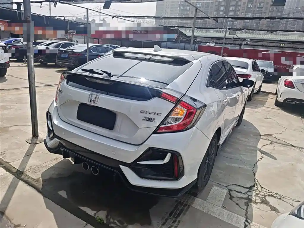 Civic HATCHBACK 220 TURBO CVT New Sharp Control