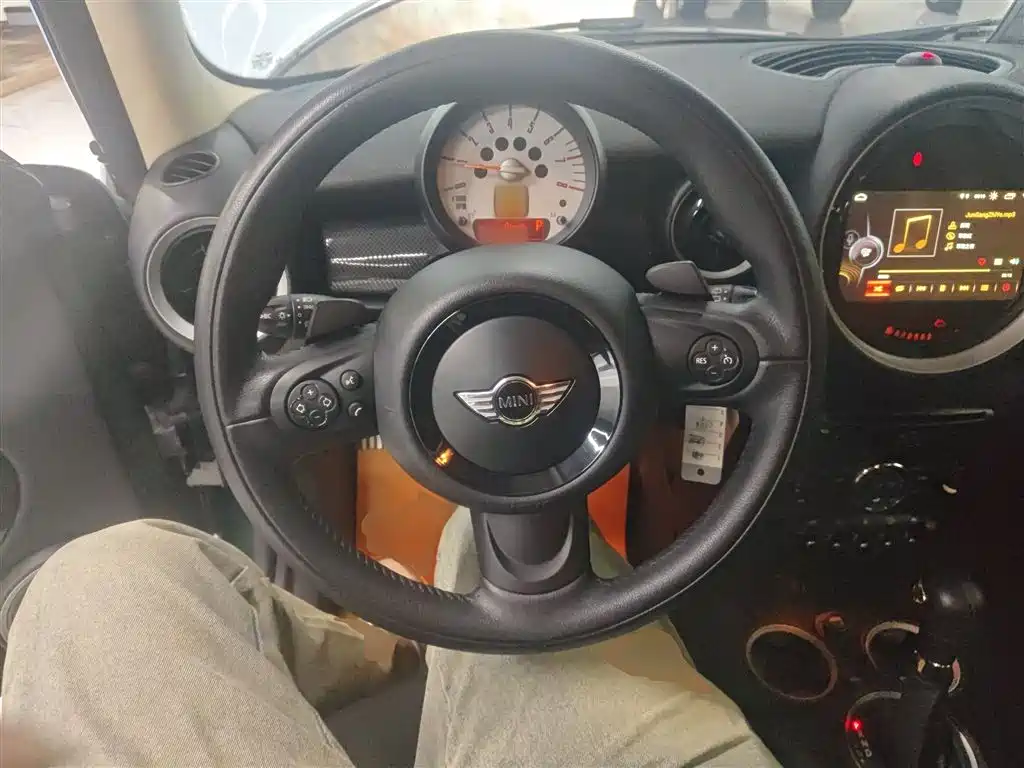 MINI CLUBMAN 1.6 T COOPER S Fun