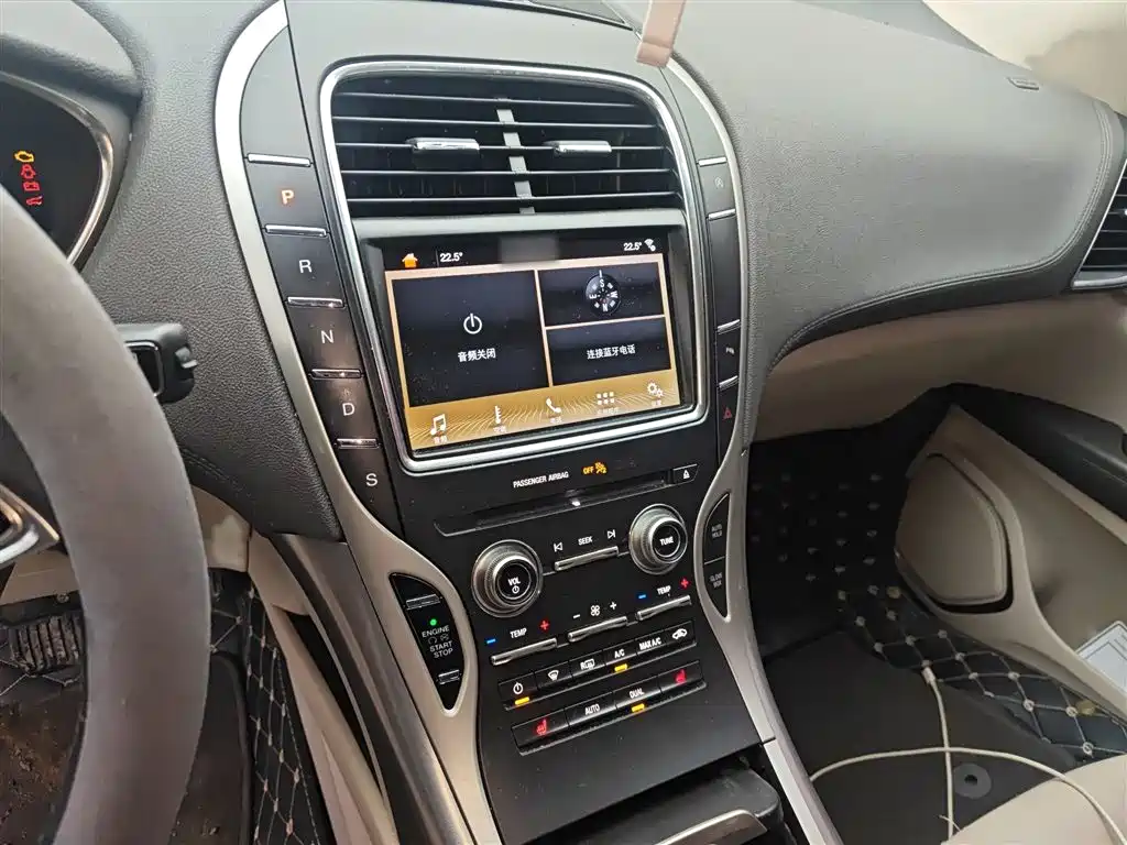 Nautilus (Import) 2.0 T 2 WD Premium CN-VI