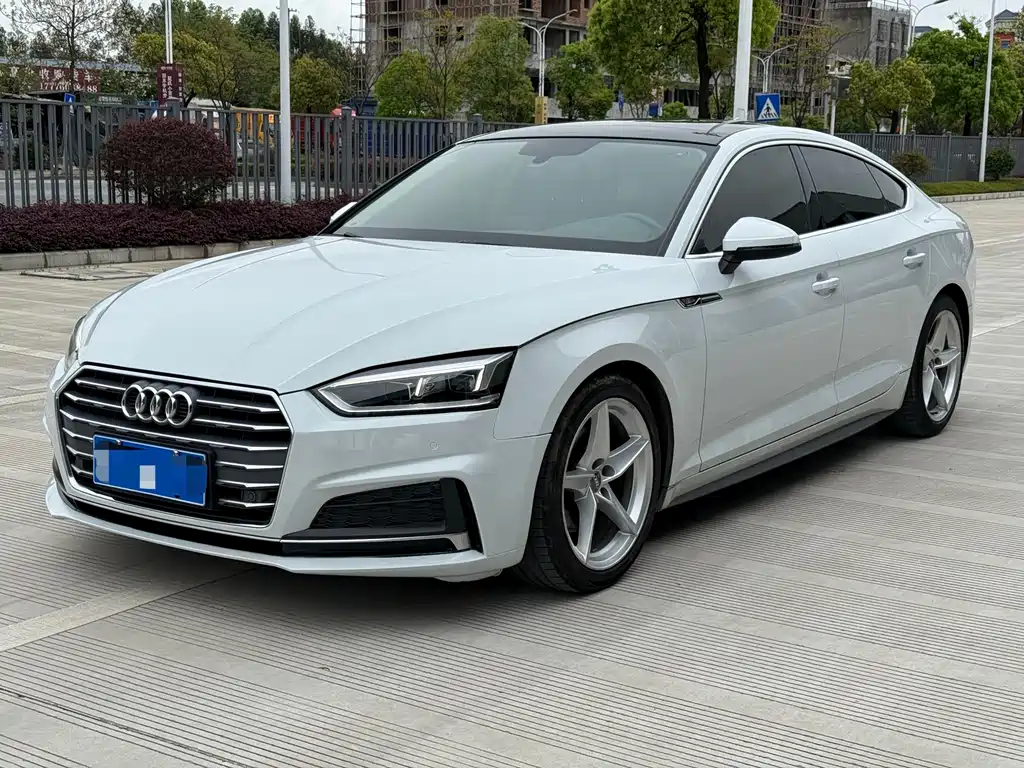Audi A5 (Import) Sportback 40 TFSI Fashion