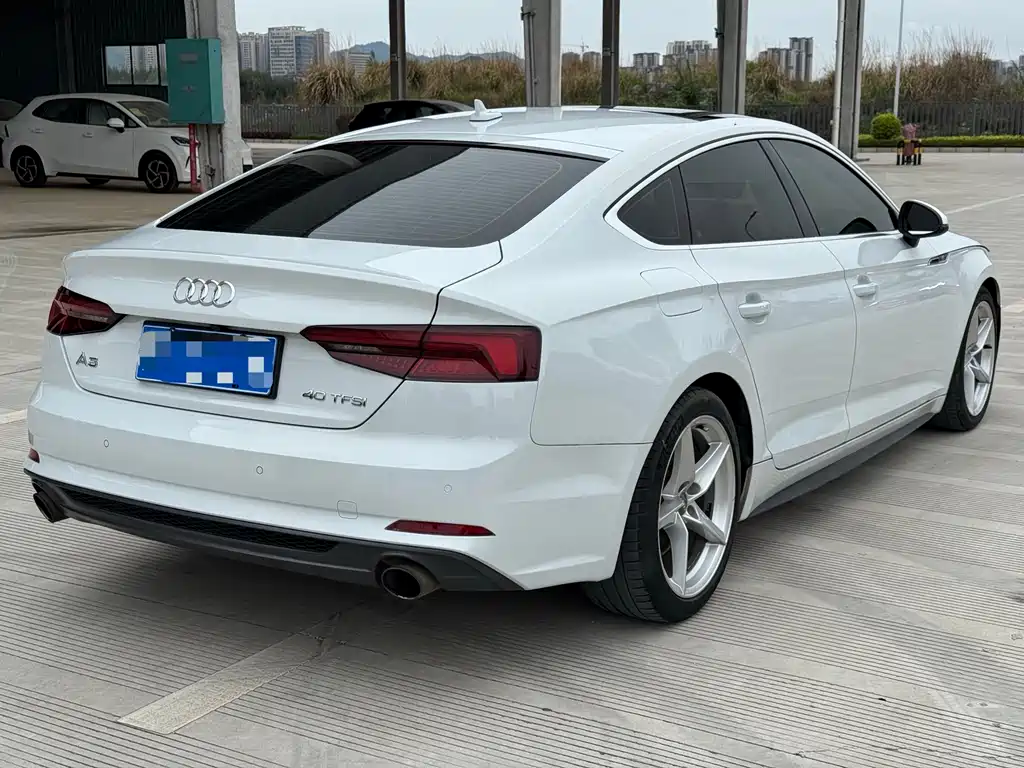Audi A5 (Import) Sportback 40 TFSI Fashion