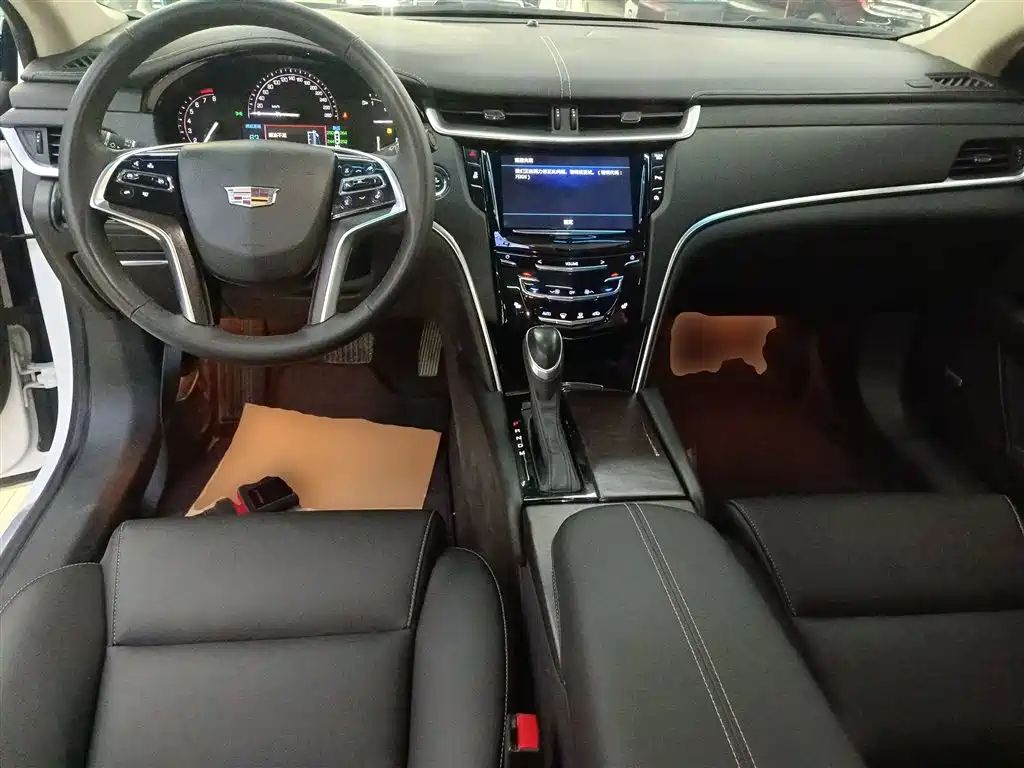 Cadillac XTS 28 T Tech