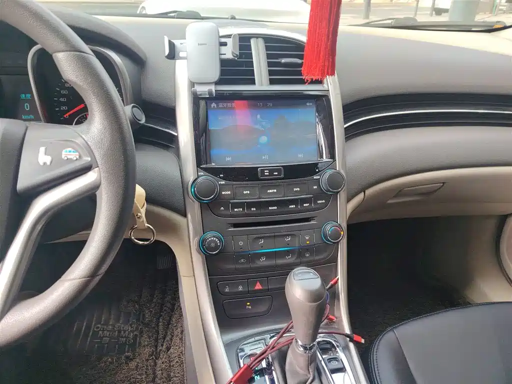 Malibu 2.0 L Auto Comfort