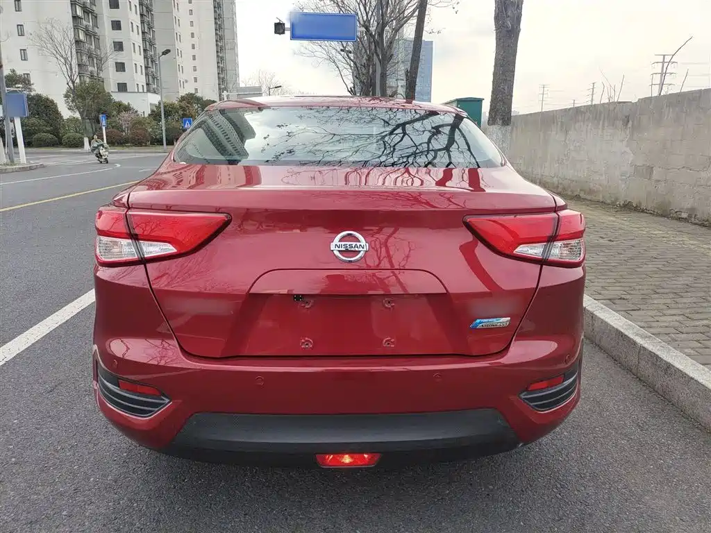 Lannia 1.6 L CVT Cool CN-VI