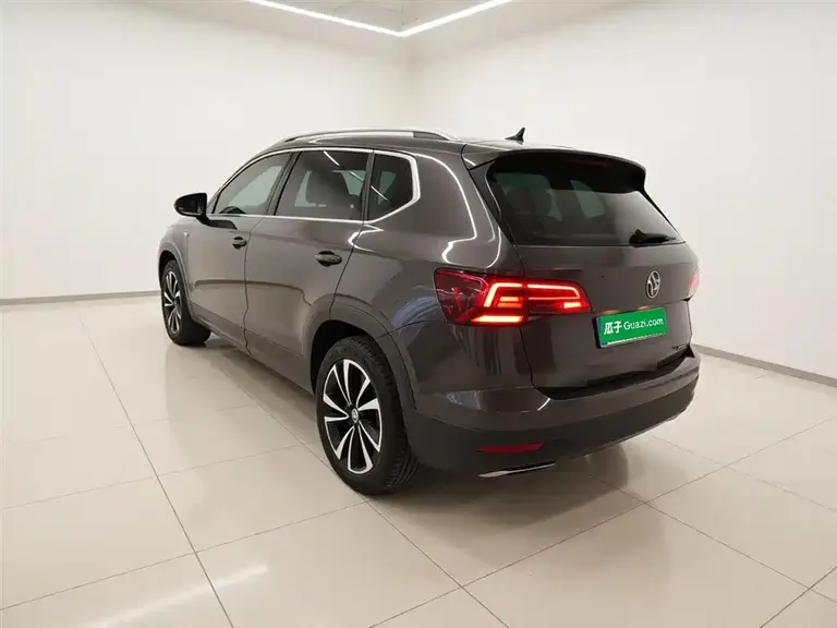 Volkswagen Tharu 280 TSI 2 WD Luxury