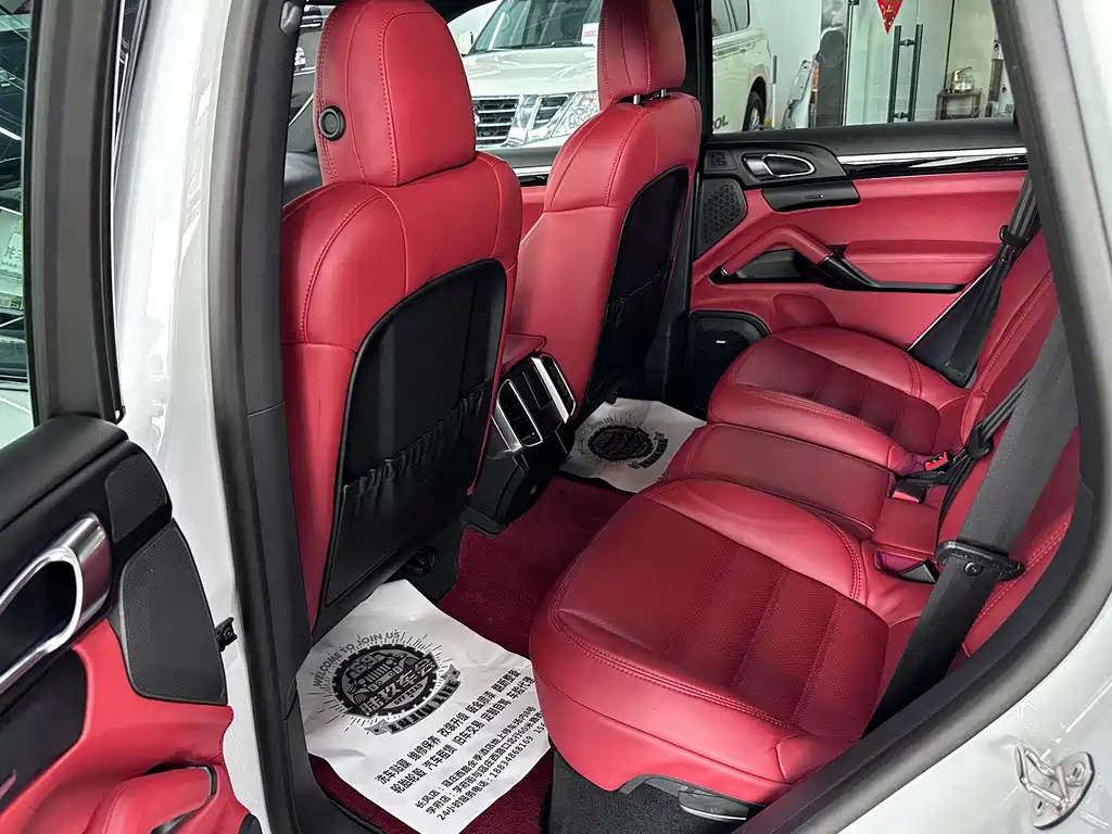 Cayenne Cayenne Platinum Edition 3.0 T