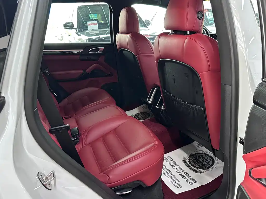 Cayenne Cayenne Platinum Edition 3.0 T