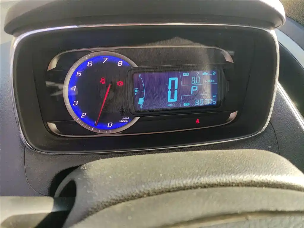Tracker 1.4 T Auto 2 WD Luxury