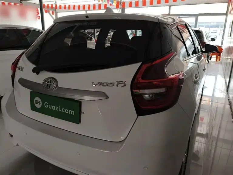 Toyota Vios FS 1.5 L CVT Sharp Speed