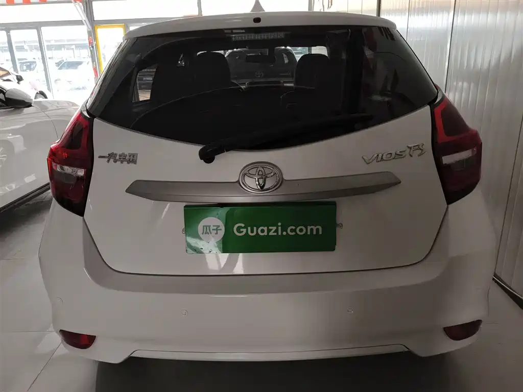 Vios FS 1.5 L CVT Sharp Speed