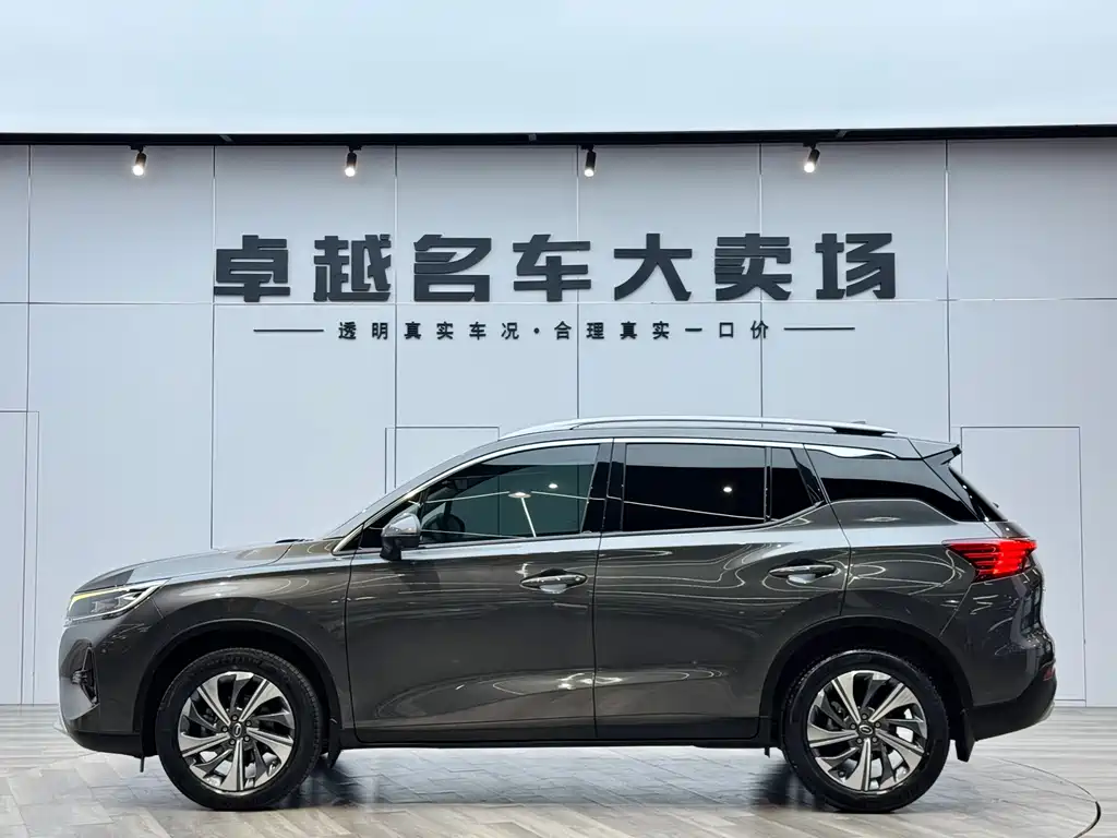 GAC Trumpchi GS4 270 T Auto Connected Tech