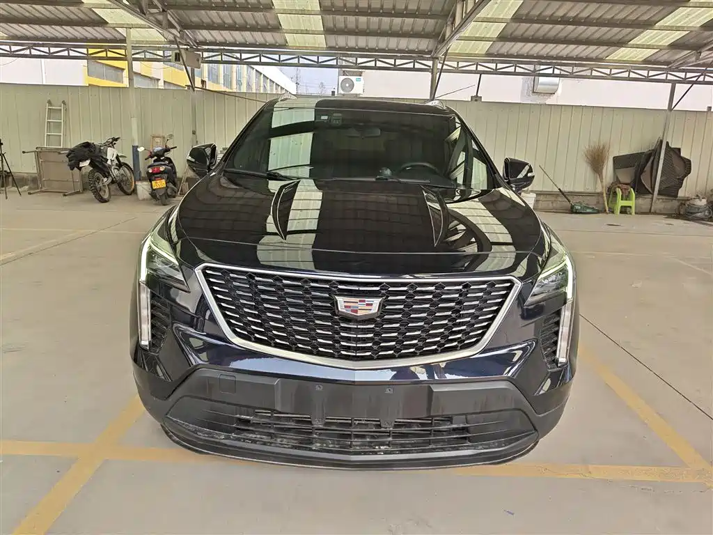 Cadillac XT4 28 T 2 WD Tech
