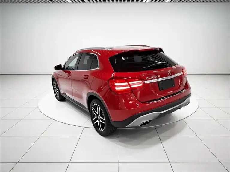 Mercedes-Benz GLA GLA 200 Fashion