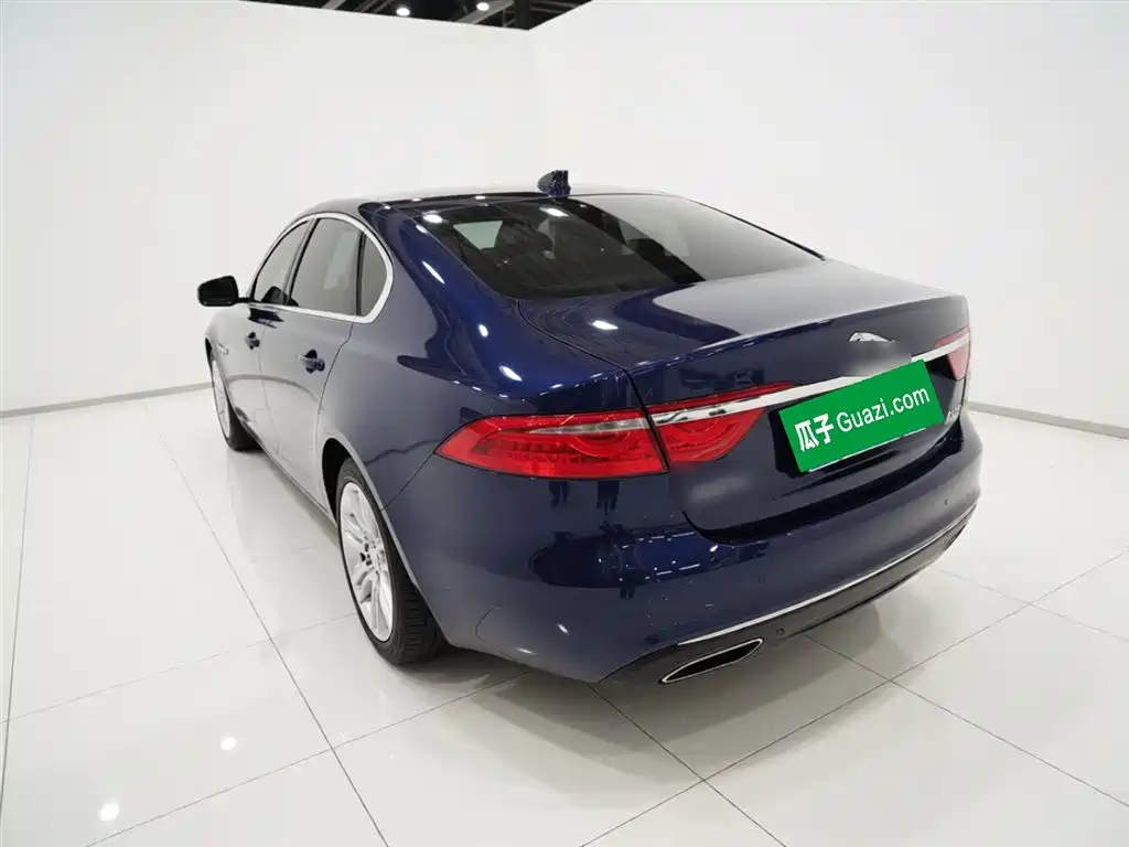 Jaguar XFL XFL 2.0 T 250 PS Premium