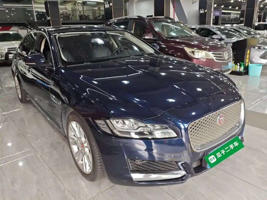 Jaguar XFL XFL 2.0 T 250 PS Premium