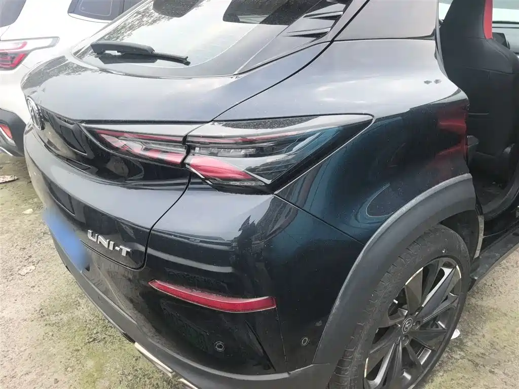 Changan UNI-T 1.5 T Flagship