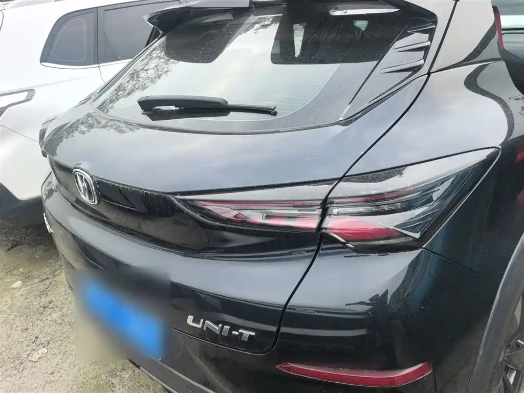 Changan UNI-T 1.5 T Flagship