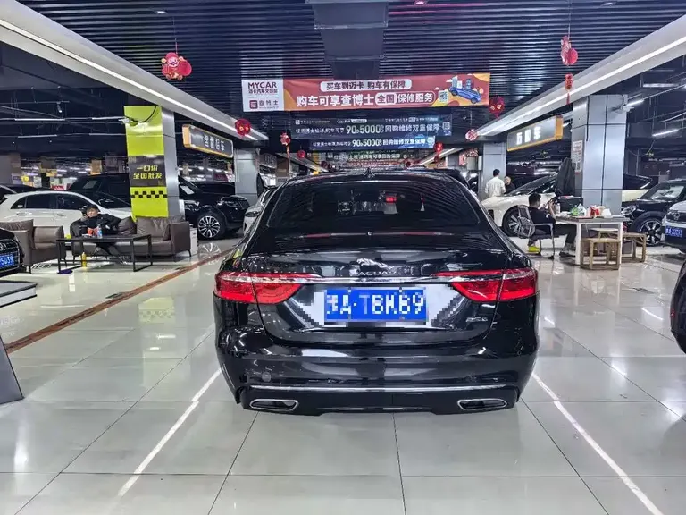 Jaguar XFL XFL 2.0 T 240 PS Luxury