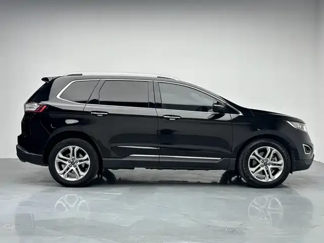 Ford Edge EcoBoost 245 2 WD Grand Sharp 7-seat CN-V
