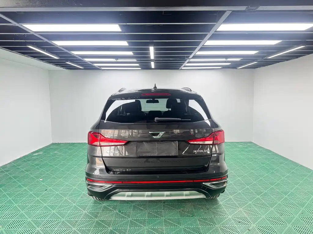 Jetta VS7 1.4 T Auto Joy