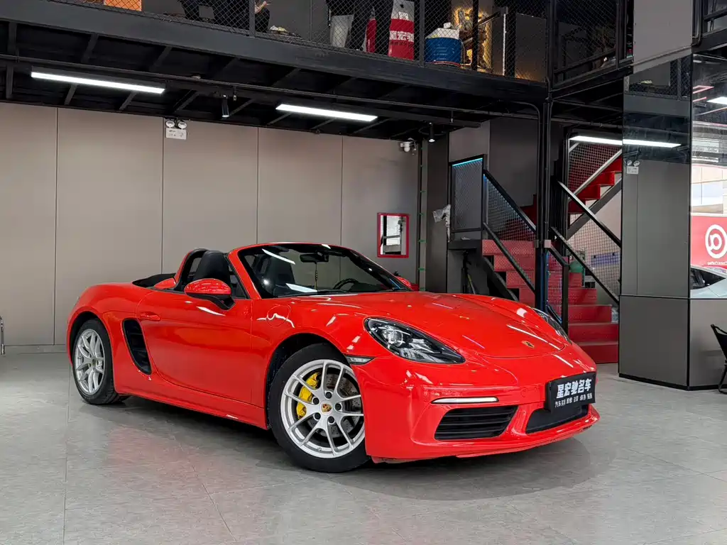 Porsche 718 Boxster 2.0 T