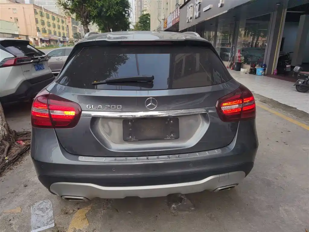 Mercedes-Benz GLA GLA 200 Dynamic