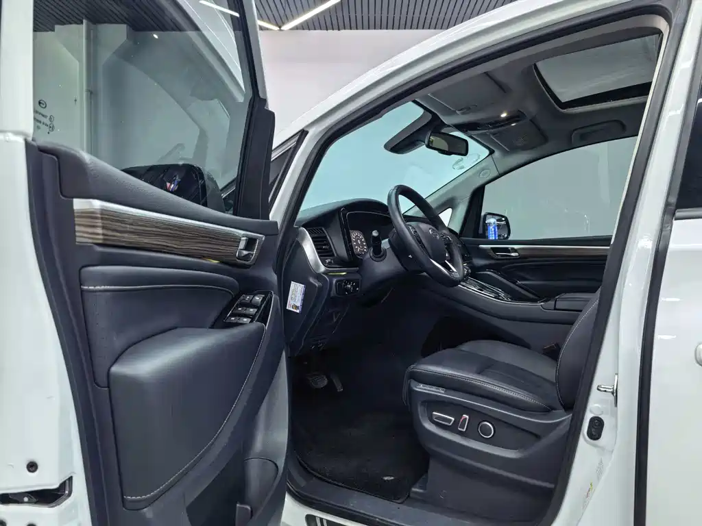 GAC Trumpchi M8 Master Series 390 T Supreme