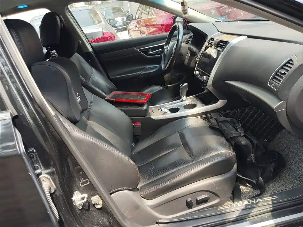 Teana Facelift 2.0 L XL Comfort