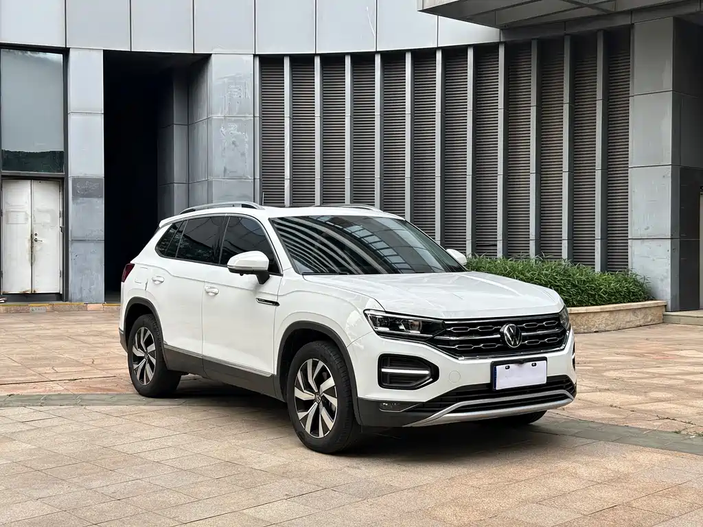 Tayron 330 TSI 2 WD 3 Anniversary Limited