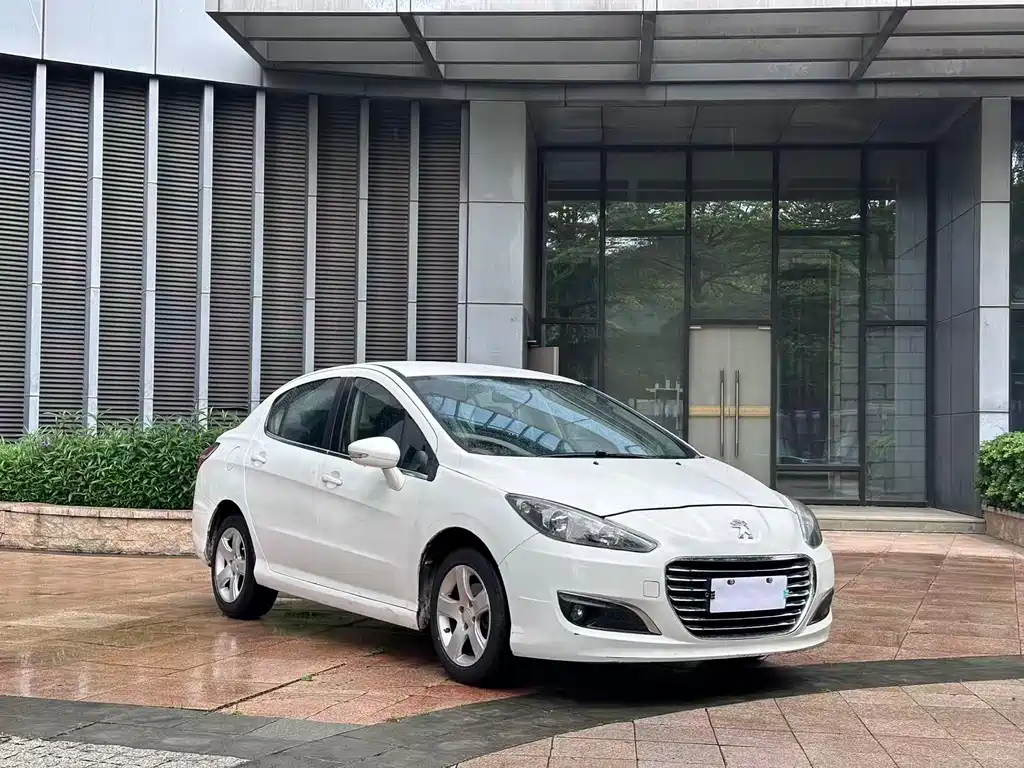 Peugeot 308 Pleasure Classic 1.6 L Auto Superior Style