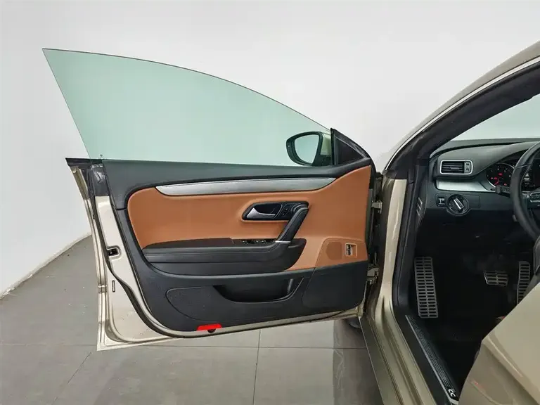 Volkswagen VW CC 2.0 TSI Luxury