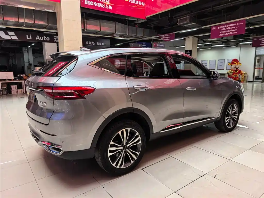 Haval F7 2.0 T 2 WD i Motion