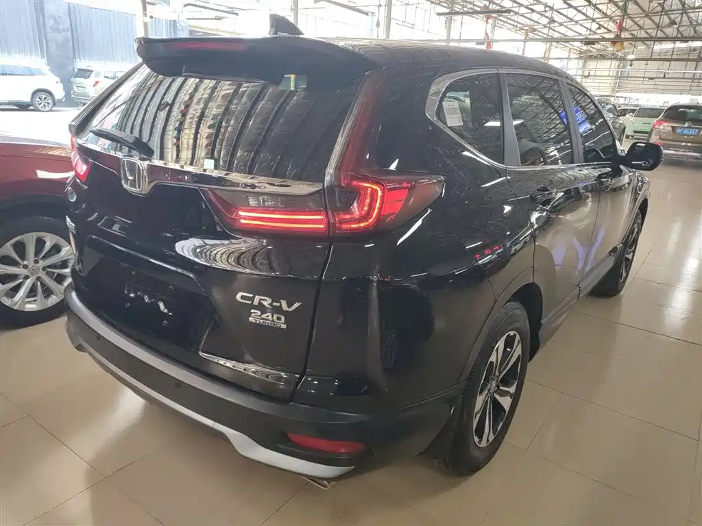 Honda CR-V 240 TURBO CVT 2 WD Comfort