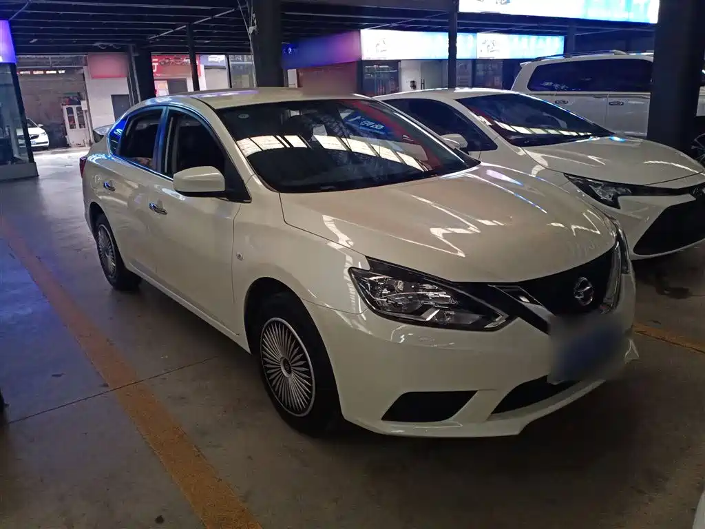 Sylphy Classic 1.6 XE CVT Comfort