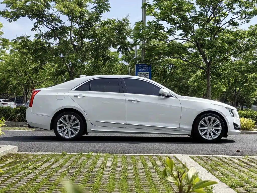 Cadillac ATS-L 28 T Fashion