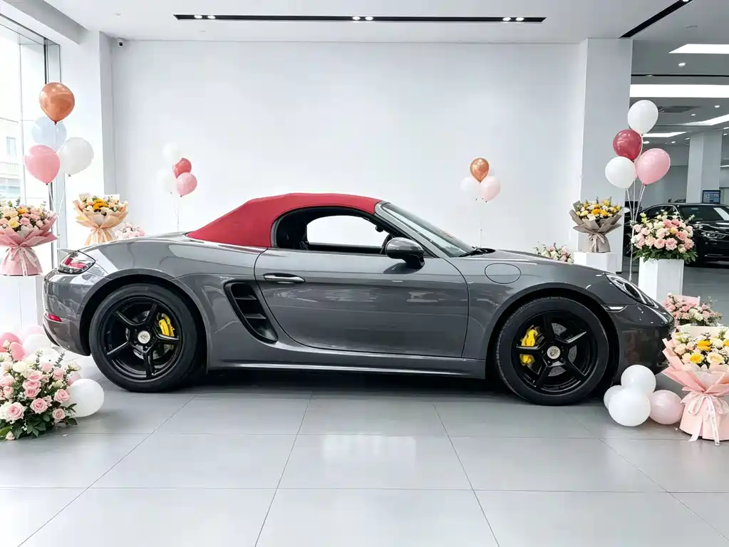 Porsche 718 Boxster 2.0 T