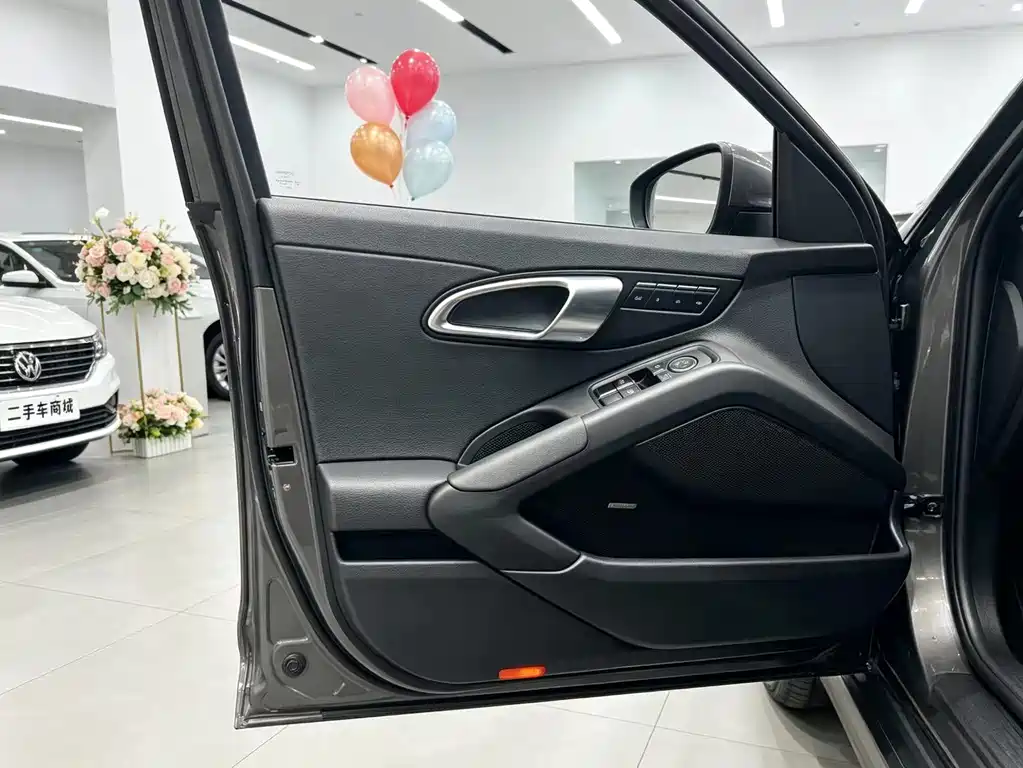 Porsche 718 Boxster 2.0 T